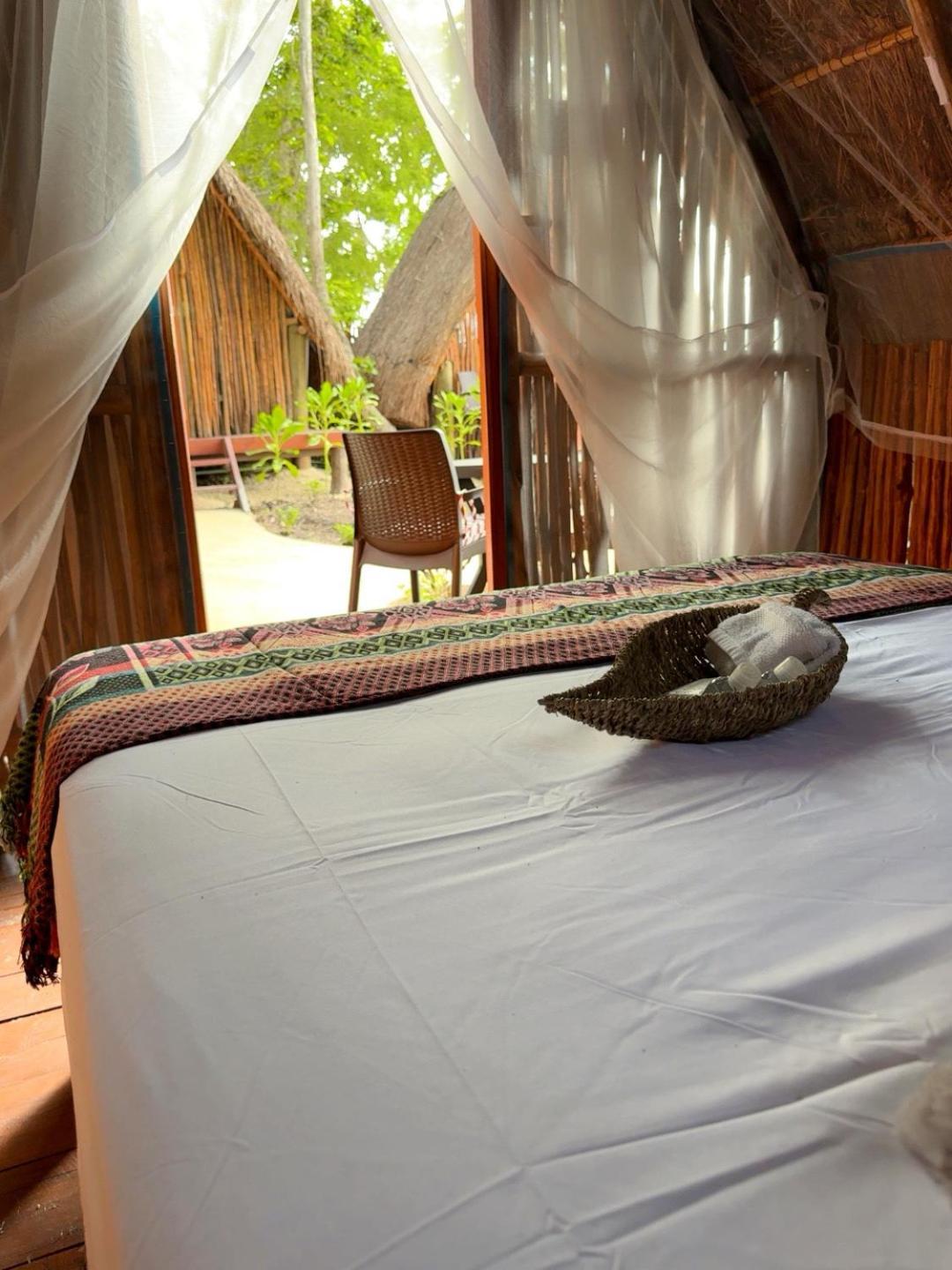 Hotel & Eco Cabanas Azul Maria Bacalar Eksteriør billede